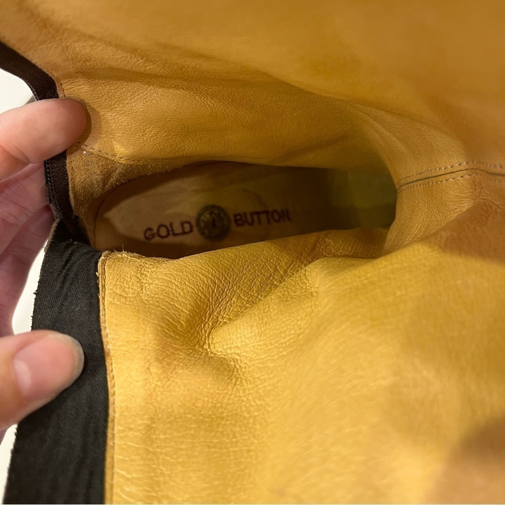 Gold Button suede Boots - Picture 8 of 10